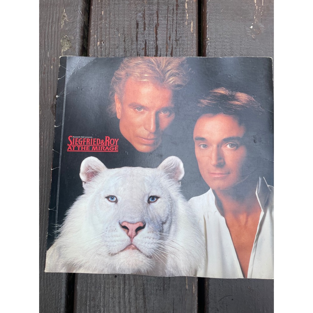Siegfried & Roy at The Mirage Las Vegas‎ Souvenir Program Book White Tiger 1990s